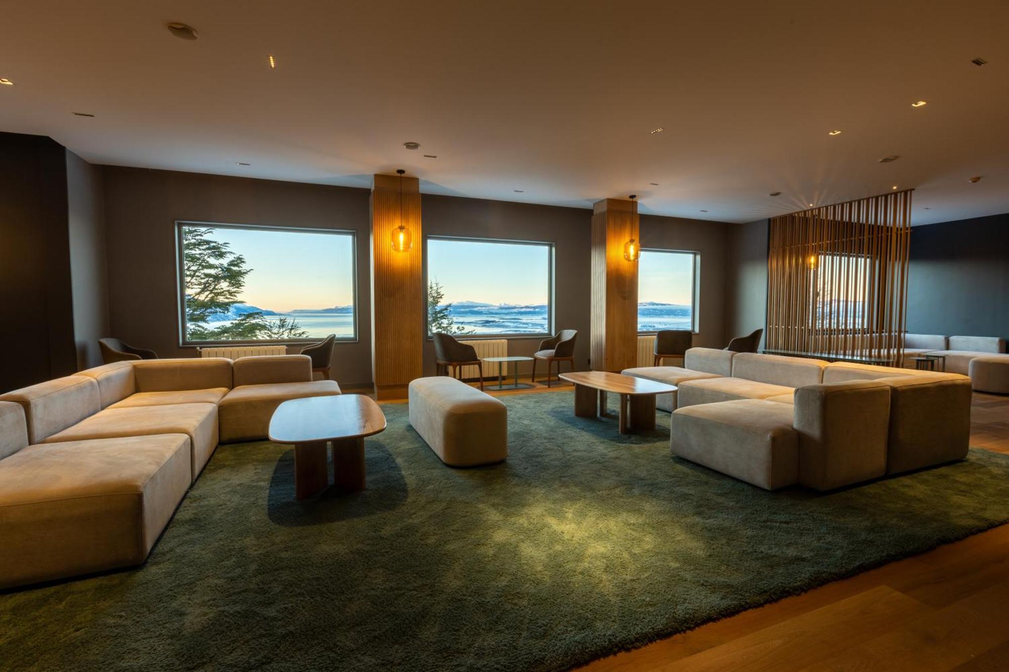 Los Acebos Ushuaia Hotel Extérieur photo