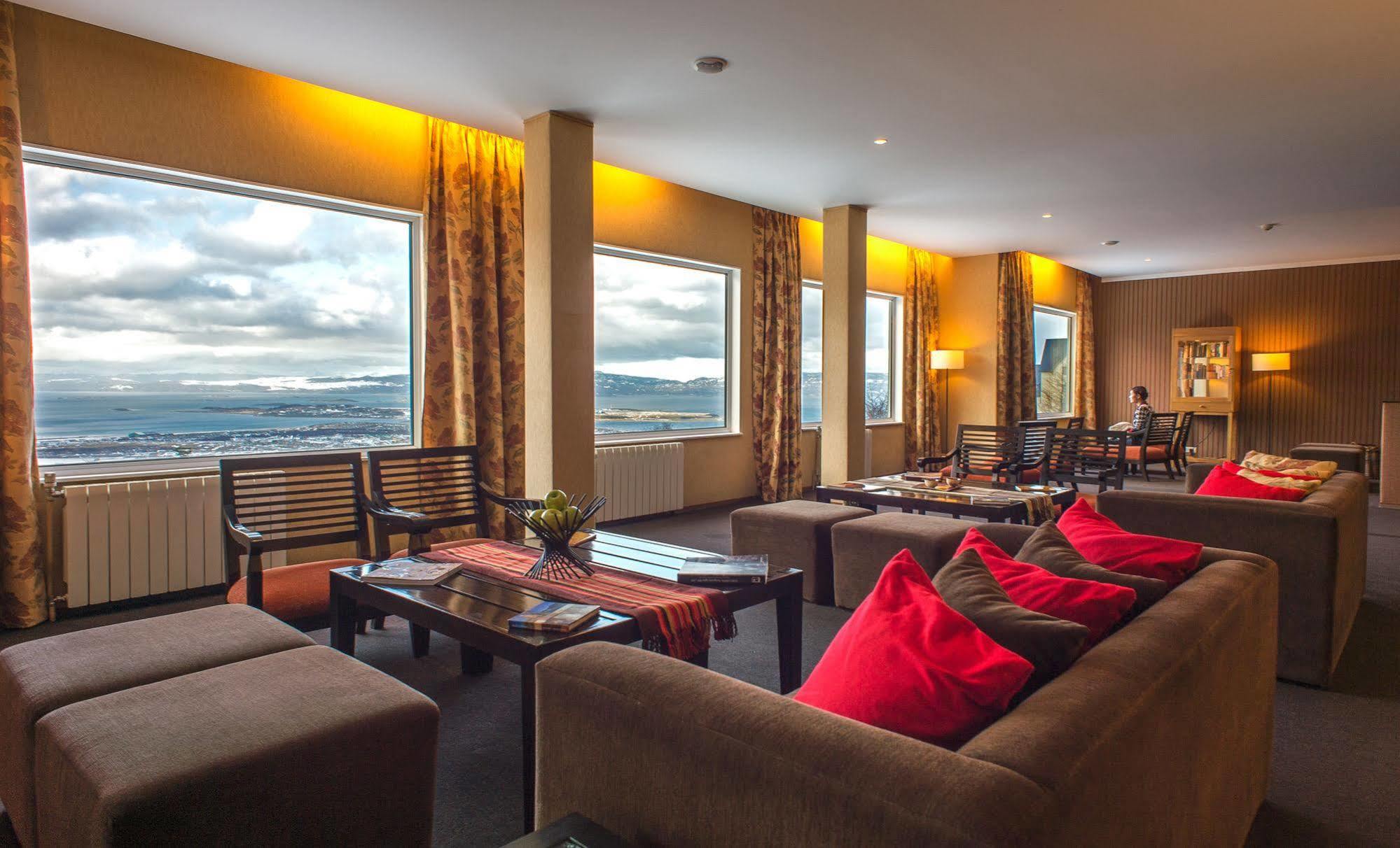 Los Acebos Ushuaia Hotel Extérieur photo